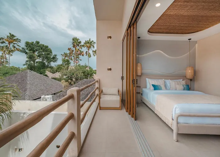 Villa Azura *
